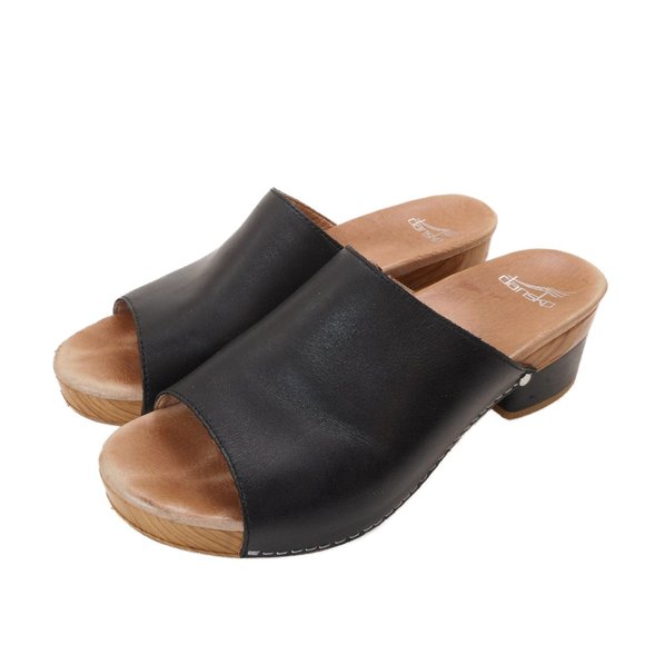 dansko maci sandal